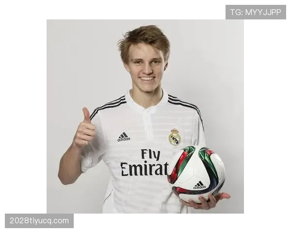 厄德高关键传球如何撕破防线，助阿森纳抢占争冠制高点？