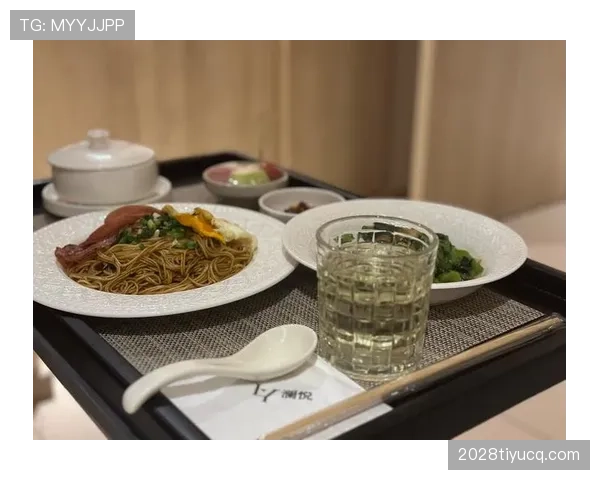 李冰洁这生活，光训练还不够，听说连早餐都要定制VIP方案？