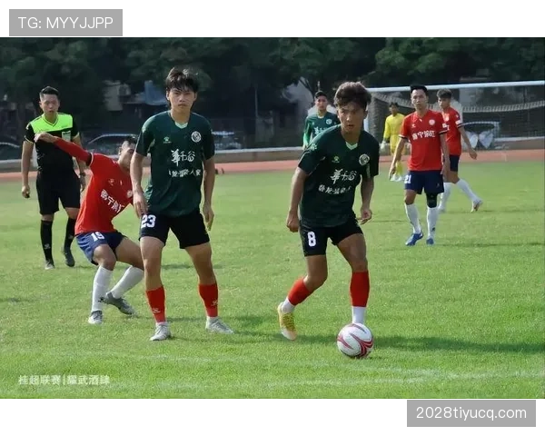 广州足球俱乐部近期阵容变动，将在下轮联赛中检验球队磨合效果